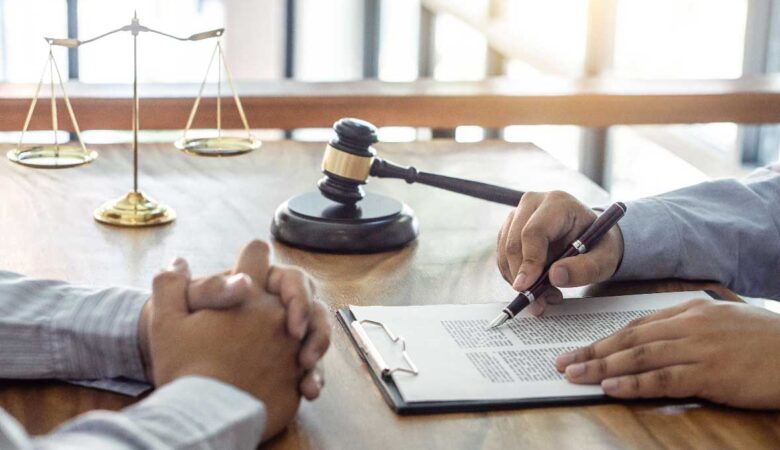 Sunshine Law 101: A Quick Guide for Citizens, Boards, and Public Officials